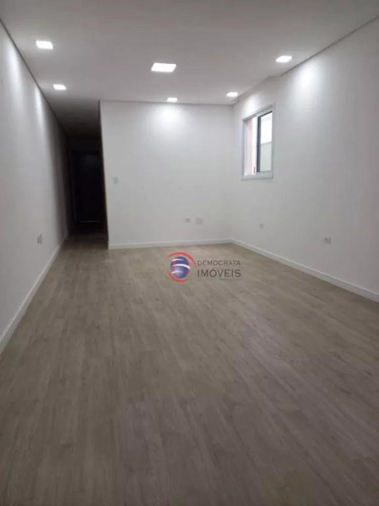 Apartamento à venda com 3 quartos, 70m² - Foto 2