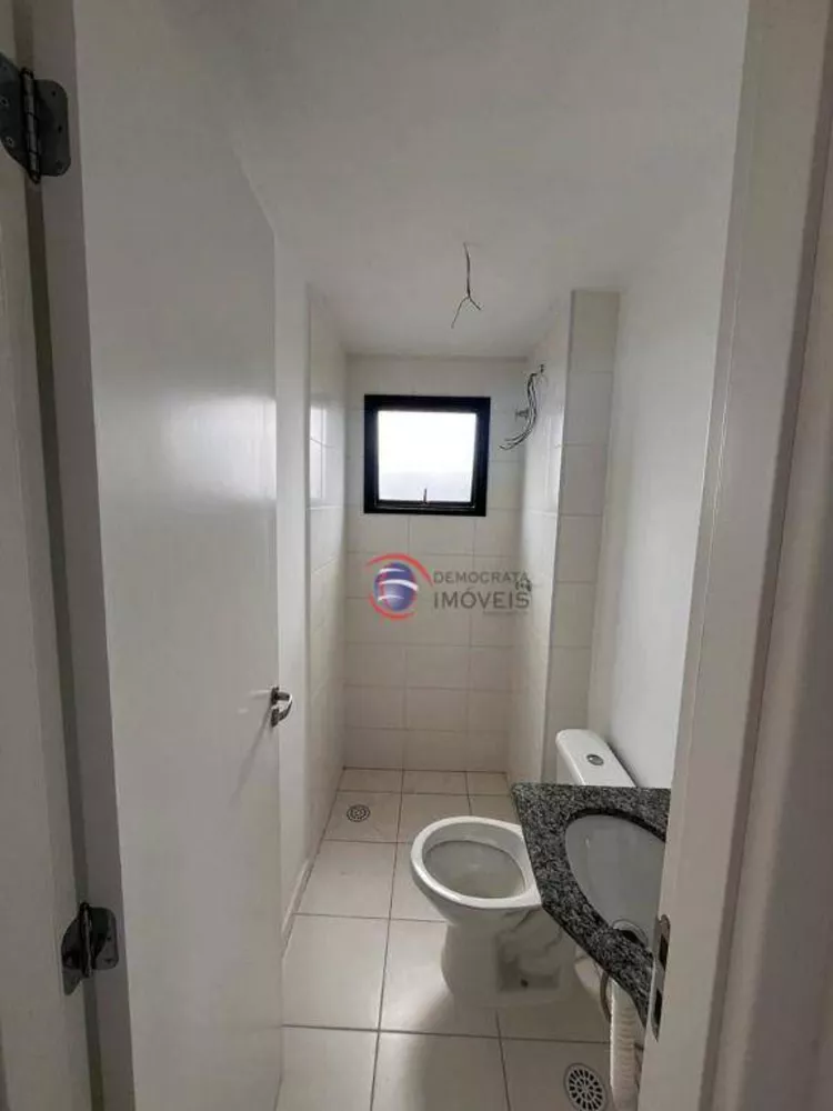 Apartamento à venda com 2 quartos, 43m² - Foto 4