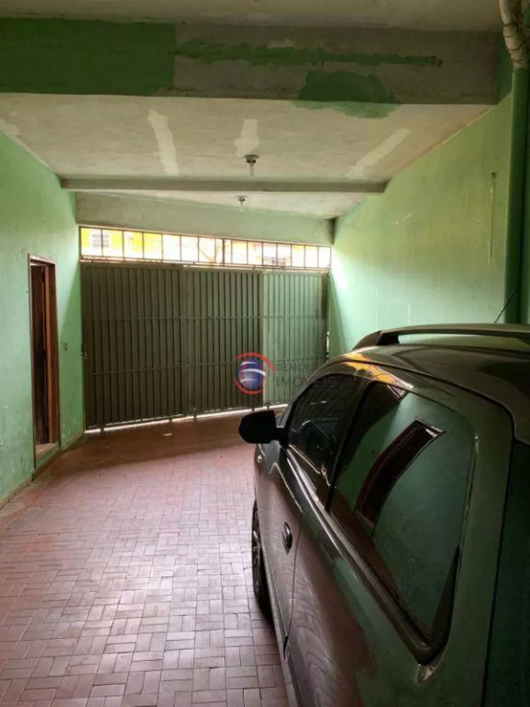 Sobrado à venda com 4 quartos, 243m² - Foto 3