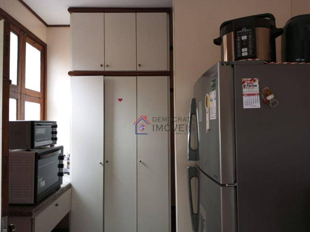 Sobrado, 4 quartos, 301 m² - Foto 5
