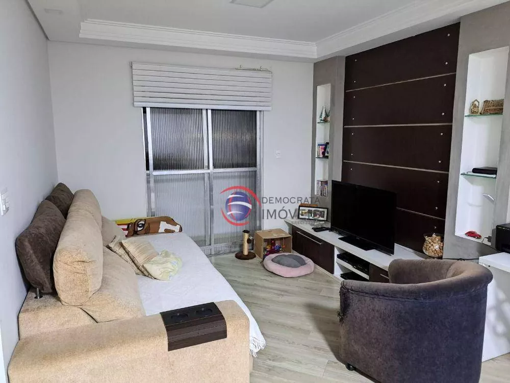 Apartamento à venda com 2 quartos, 90m² - Foto 1