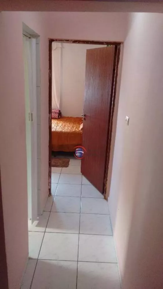 Sobrado à venda com 3 quartos, 174m² - Foto 3