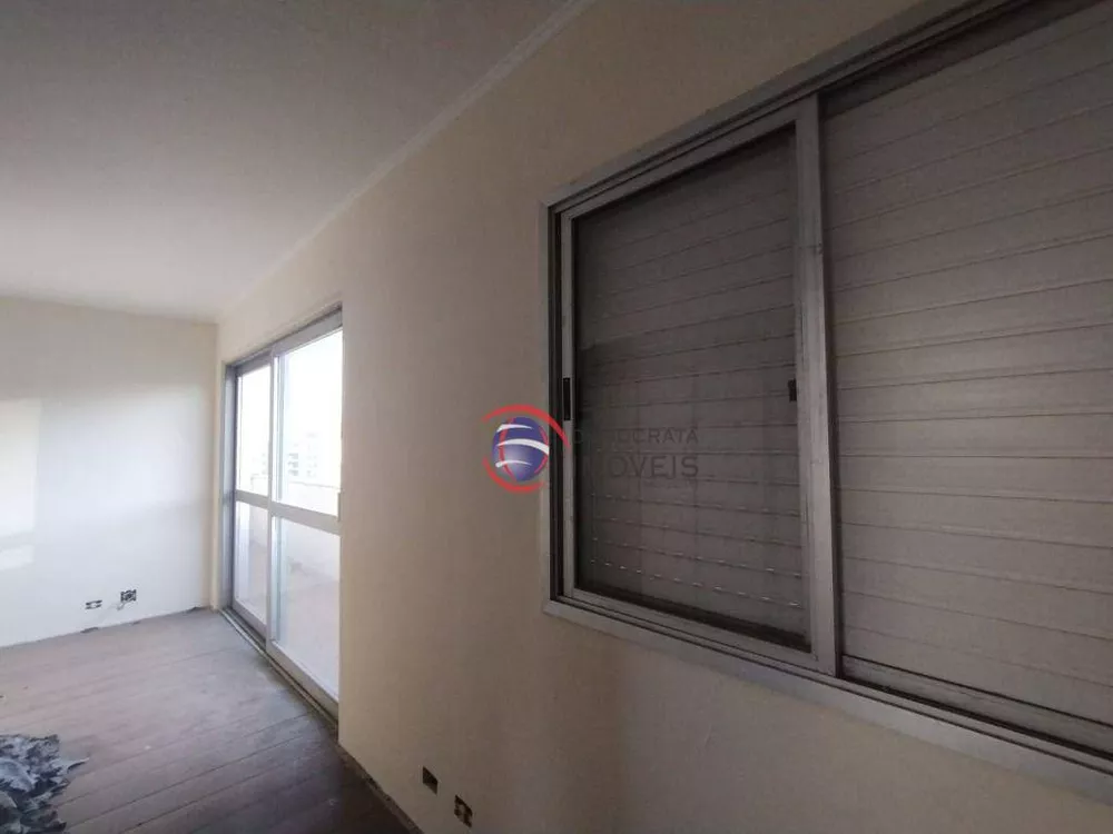 Apartamento à venda com 3 quartos, 200m² - Foto 8