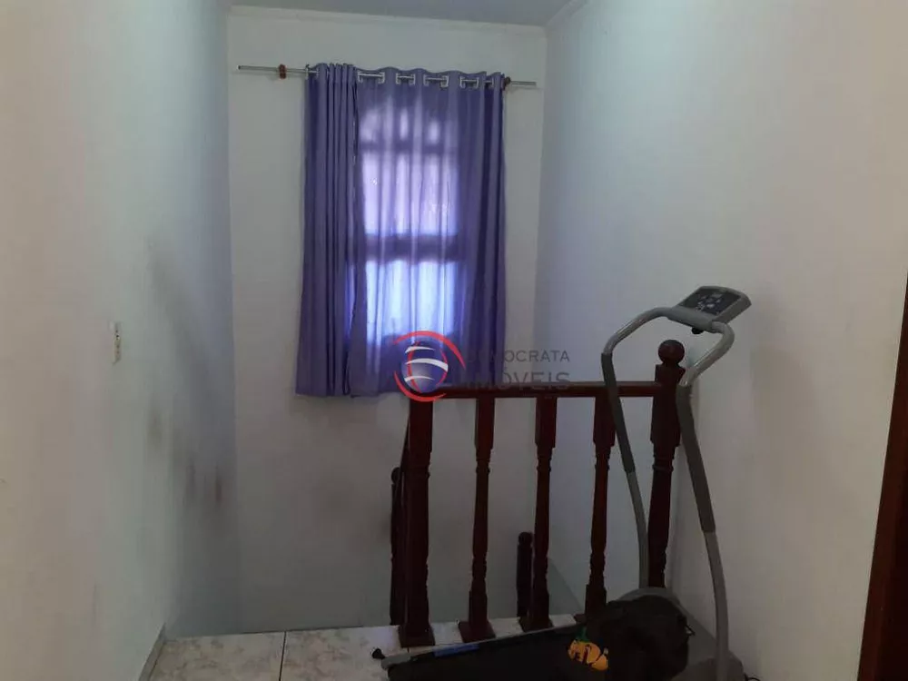 Casa à venda com 3 quartos, 360m² - Foto 6