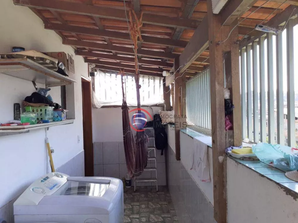 Casa à venda com 3 quartos, 360m² - Foto 15