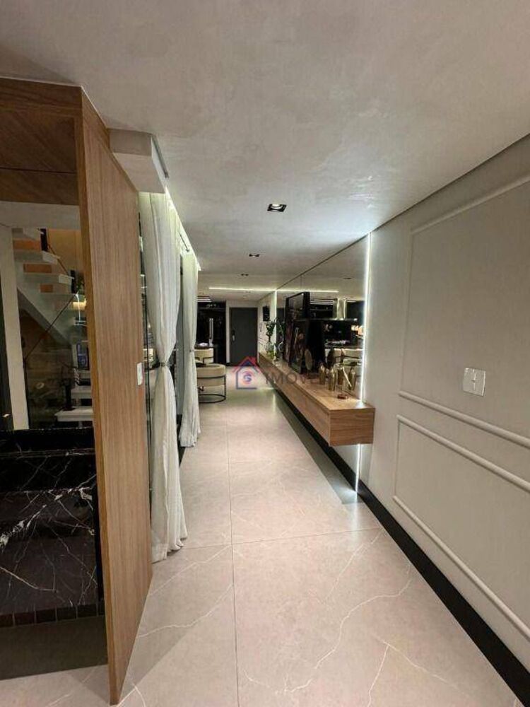Sobrado, 2 quartos, 425 m² - Foto 2