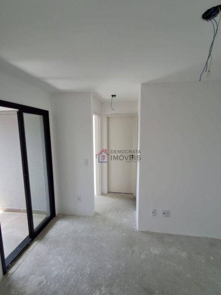 Apartamento, 2 quartos, 40 m² - Foto 2