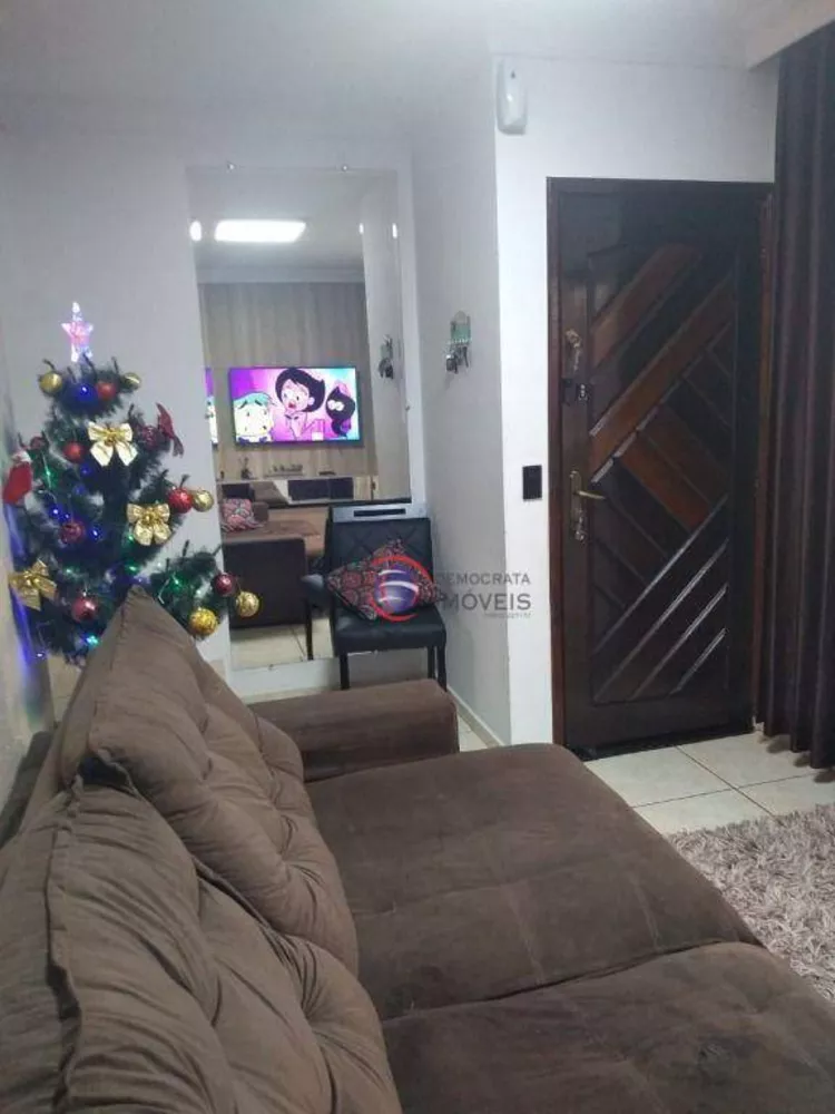 Sobrado à venda com 2 quartos, 103m² - Foto 4