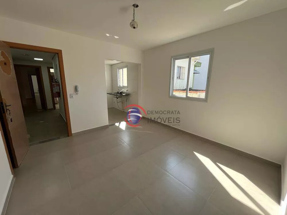 Apartamento à venda com 2 quartos, 50m² - Foto 1