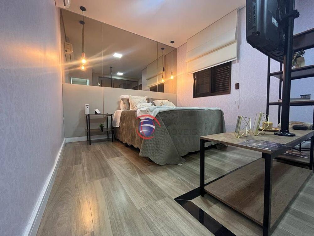 Apartamento à venda com 2 quartos, 63m² - Foto 4