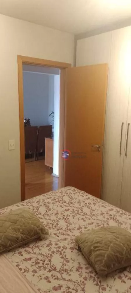 Apartamento à venda com 2 quartos, 60m² - Foto 5