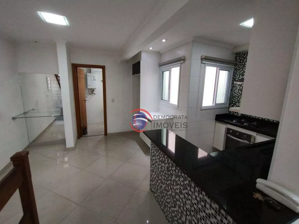 Sobrado à venda com 3 quartos, 196m² - Foto 1