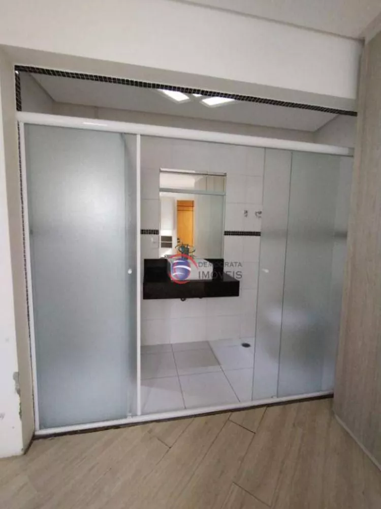 Sobrado à venda com 3 quartos, 196m² - Foto 10