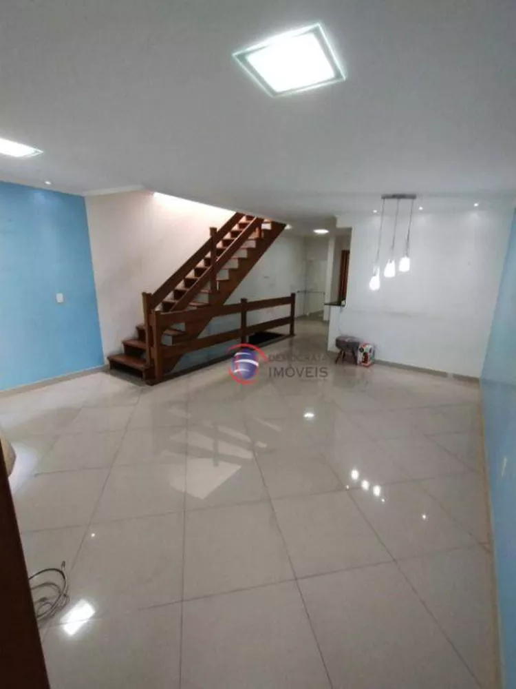 Sobrado à venda com 3 quartos, 196m² - Foto 15