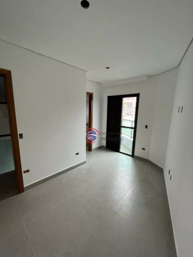 Sobrado à venda com 2 quartos, 130m² - Foto 2