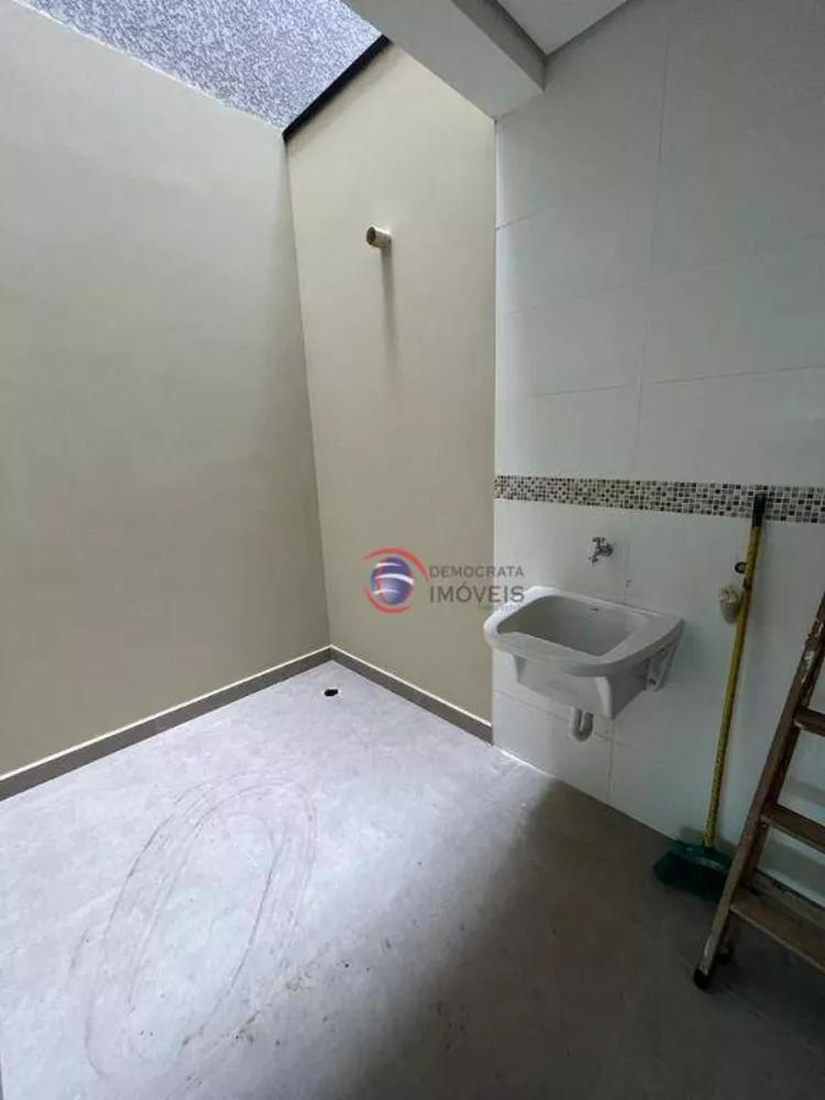 Sobrado à venda com 2 quartos, 130m² - Foto 10