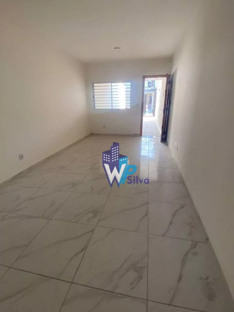 Sobrado à venda com 3 quartos, 106m² - Foto 2