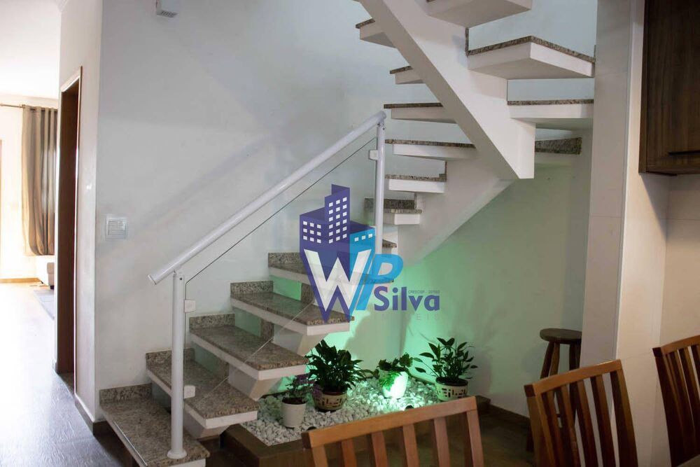 Sobrado, 4 quartos, 130 m² - Foto 4
