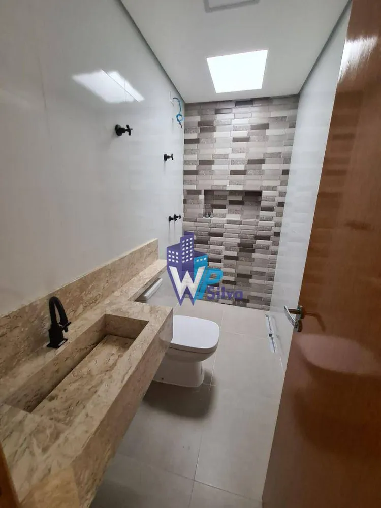 Sobrado, 3 quartos, 210 m² - Foto 2