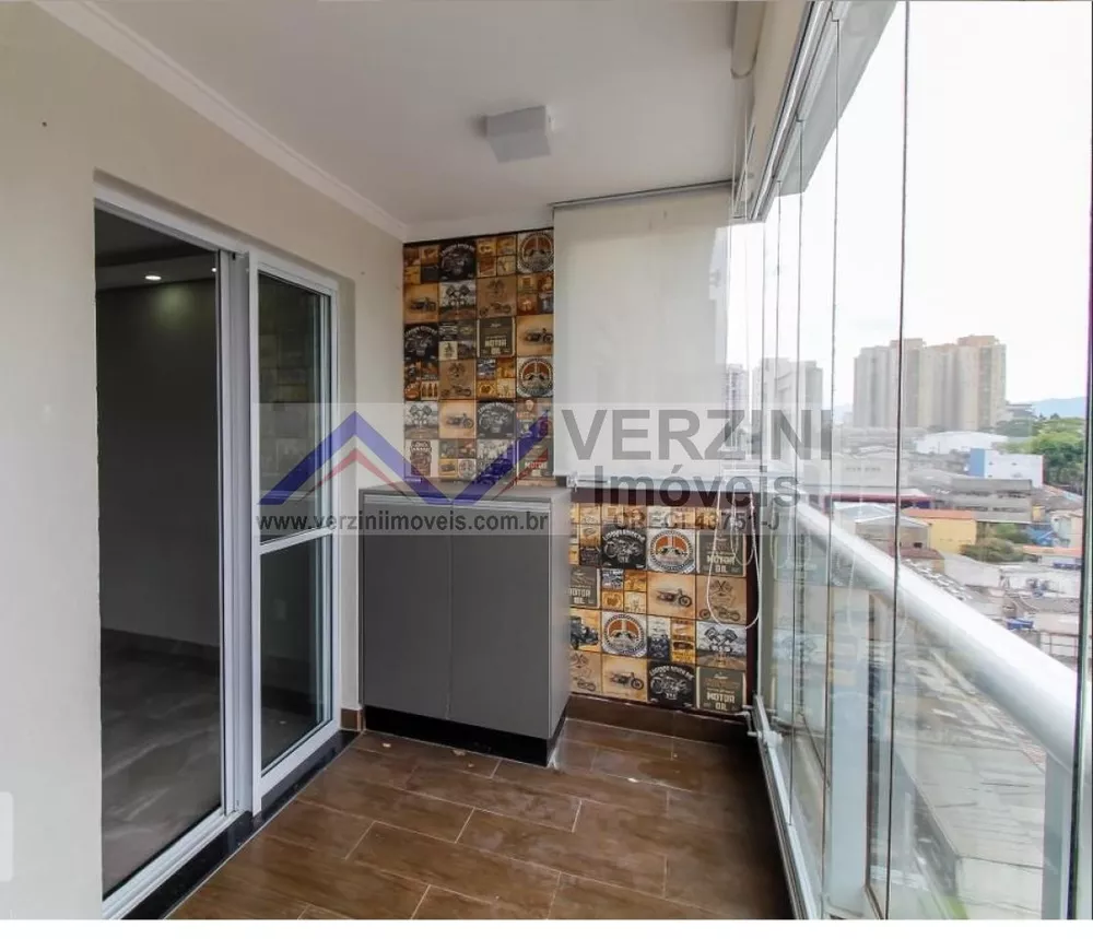 Apartamento à venda com 2 quartos, 61m² - Foto 2