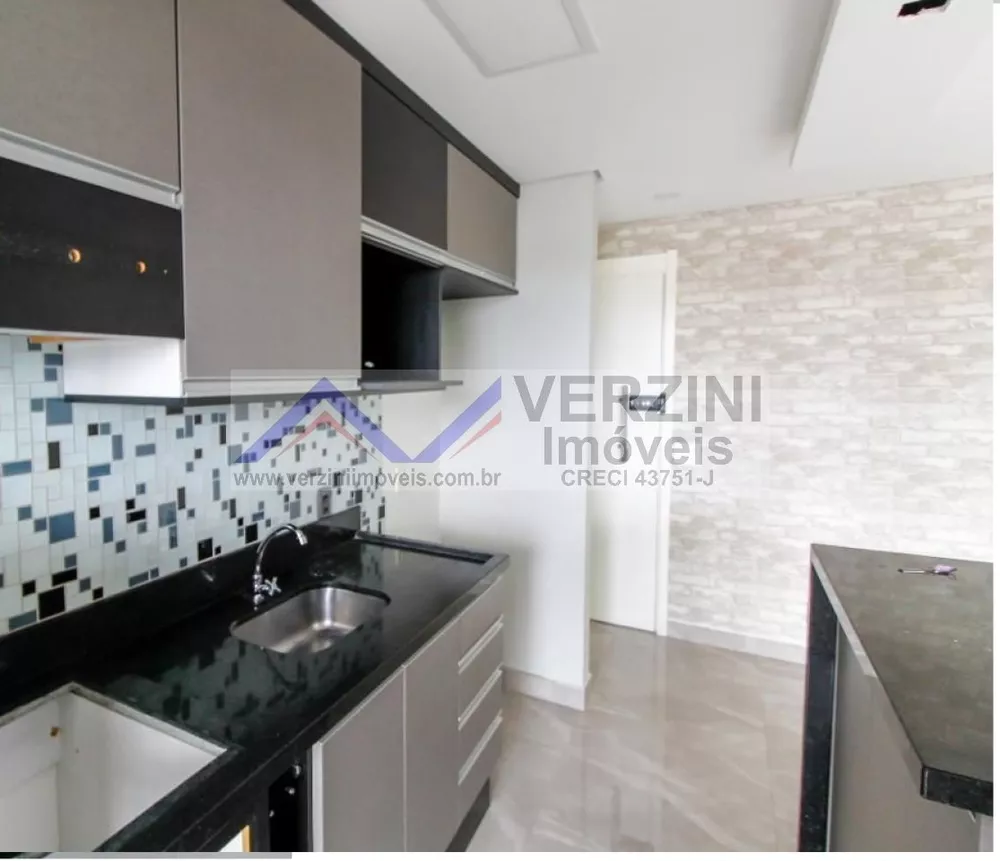 Apartamento à venda com 2 quartos, 61m² - Foto 8