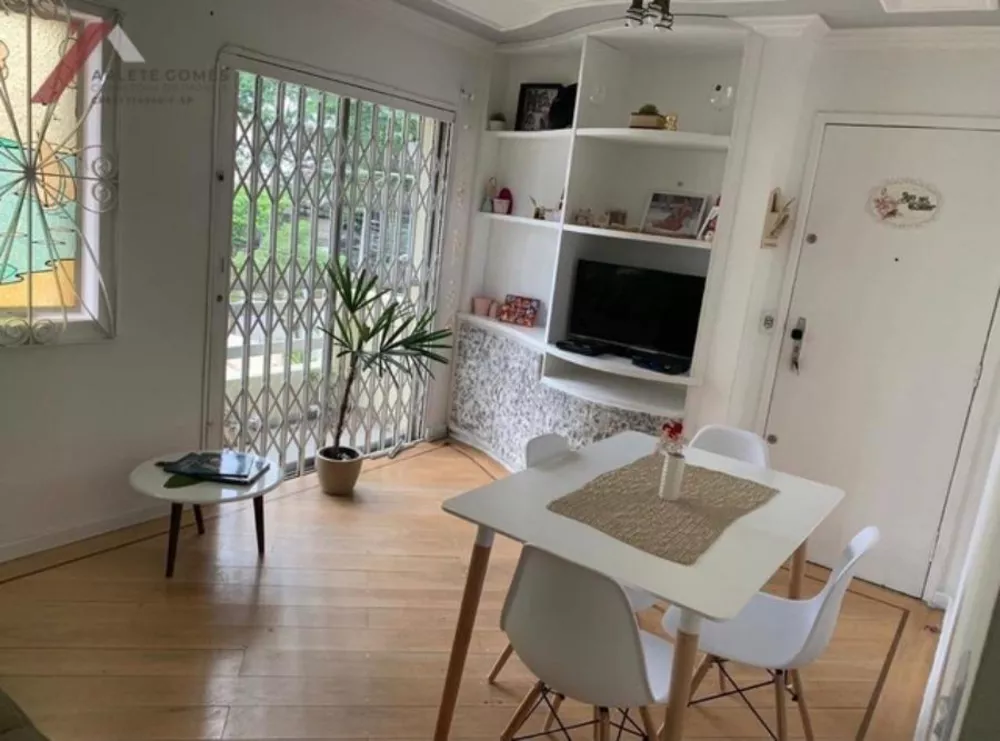 Apartamento à venda com 2 quartos, 66m² - Foto 1