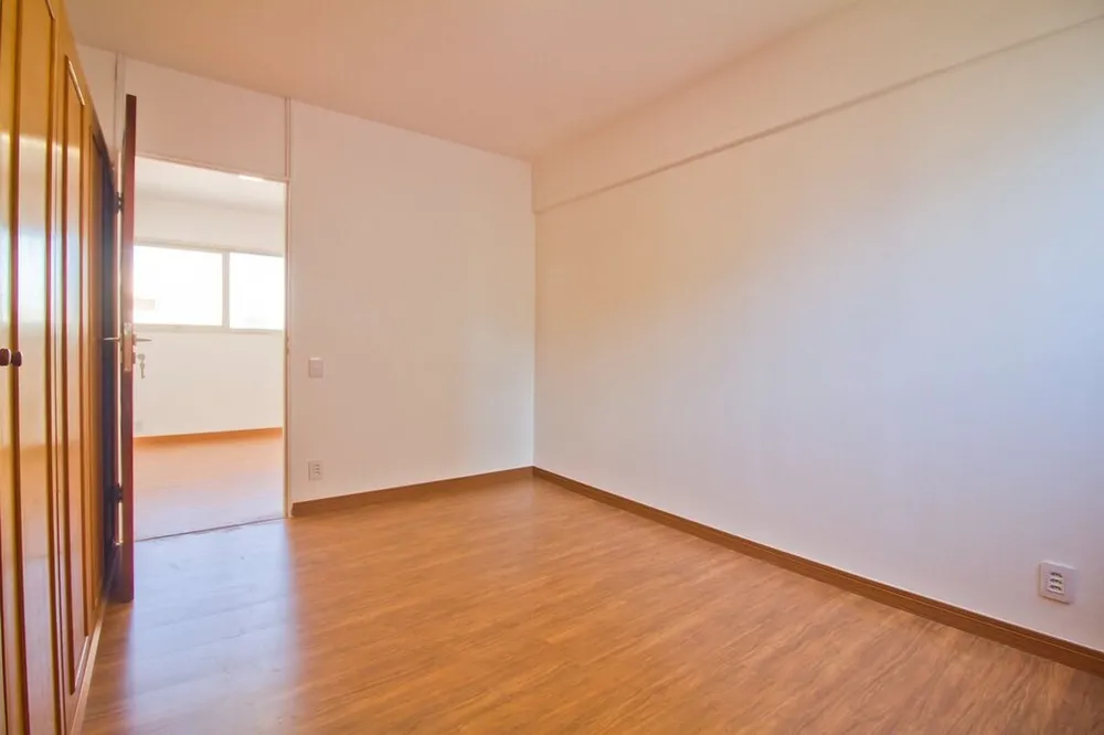 Apartamento, 3 quartos, 121 m² - Foto 2