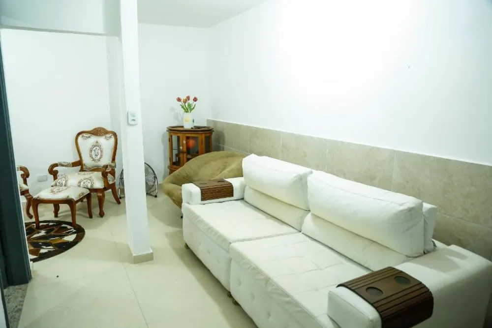 Chácara, 1 quarto, 1054 m² - Foto 1