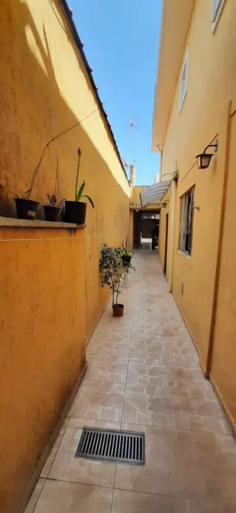 Casa, 4 quartos, 235 m² - Foto 3