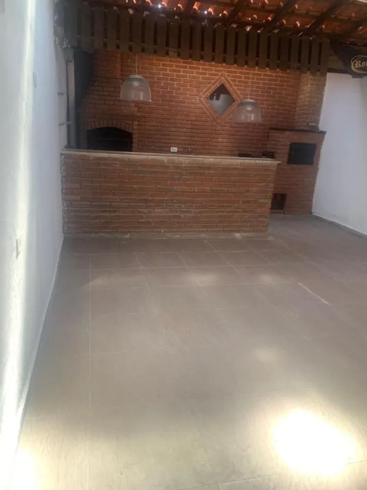 Casa, 3 quartos, 200 m² - Foto 4