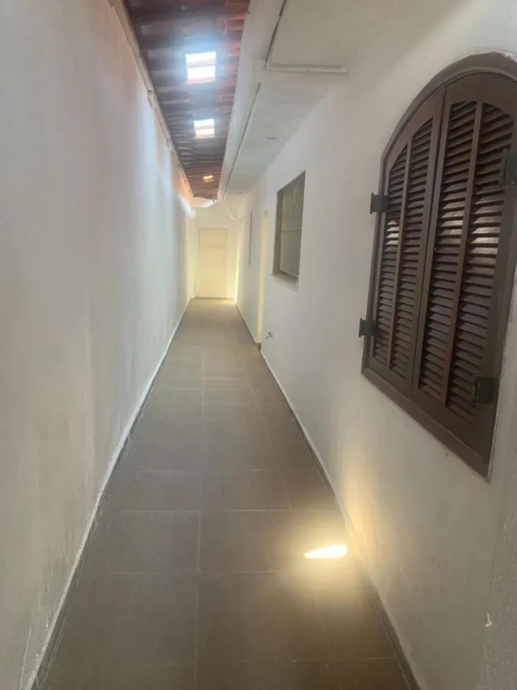 Casa, 3 quartos, 200 m² - Foto 2