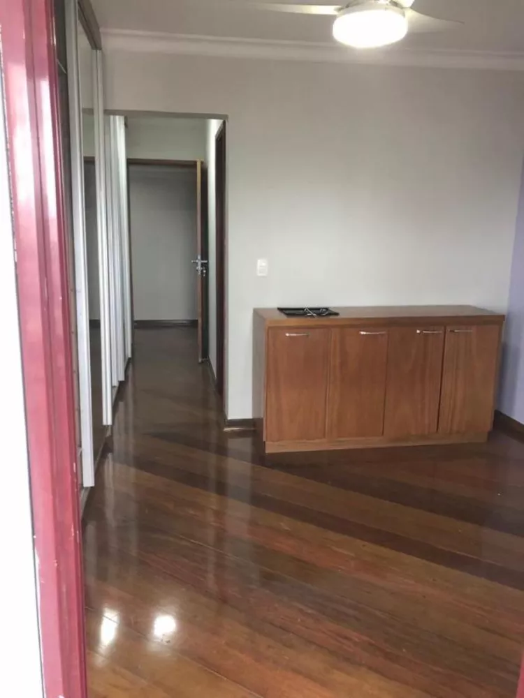 Apartamento à venda com 4 quartos, 160m² - Foto 3