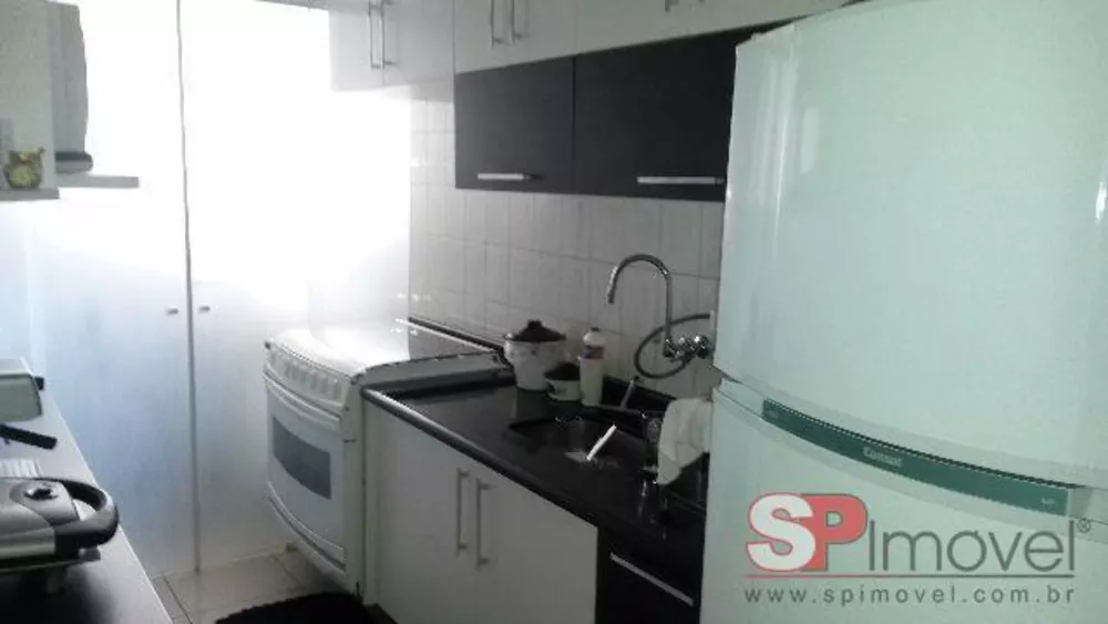 Apartamento à venda com 3 quartos, 75m² - Foto 2