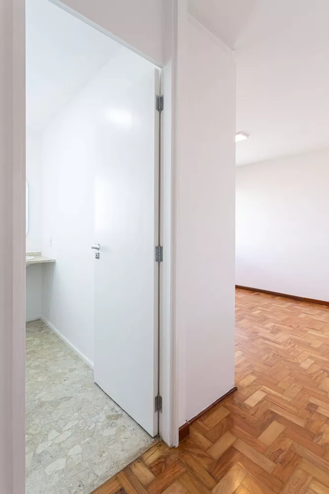 Apartamento à venda com 3 quartos, 103m² - Foto 19