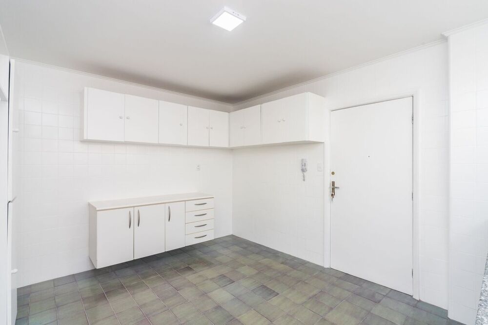 Apartamento, 3 quartos, 158 m² - Foto 2