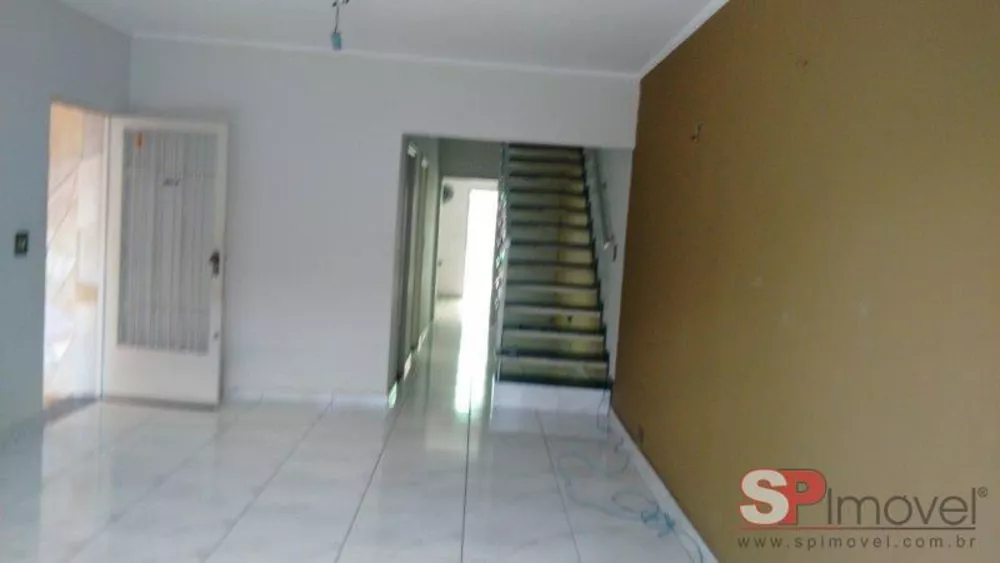 Casa à venda com 2 quartos, 120m² - Foto 4