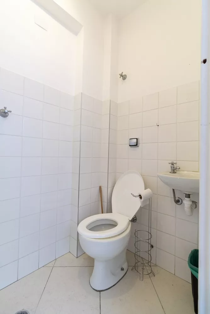 Apartamento à venda com 3 quartos, 140m² - Foto 3