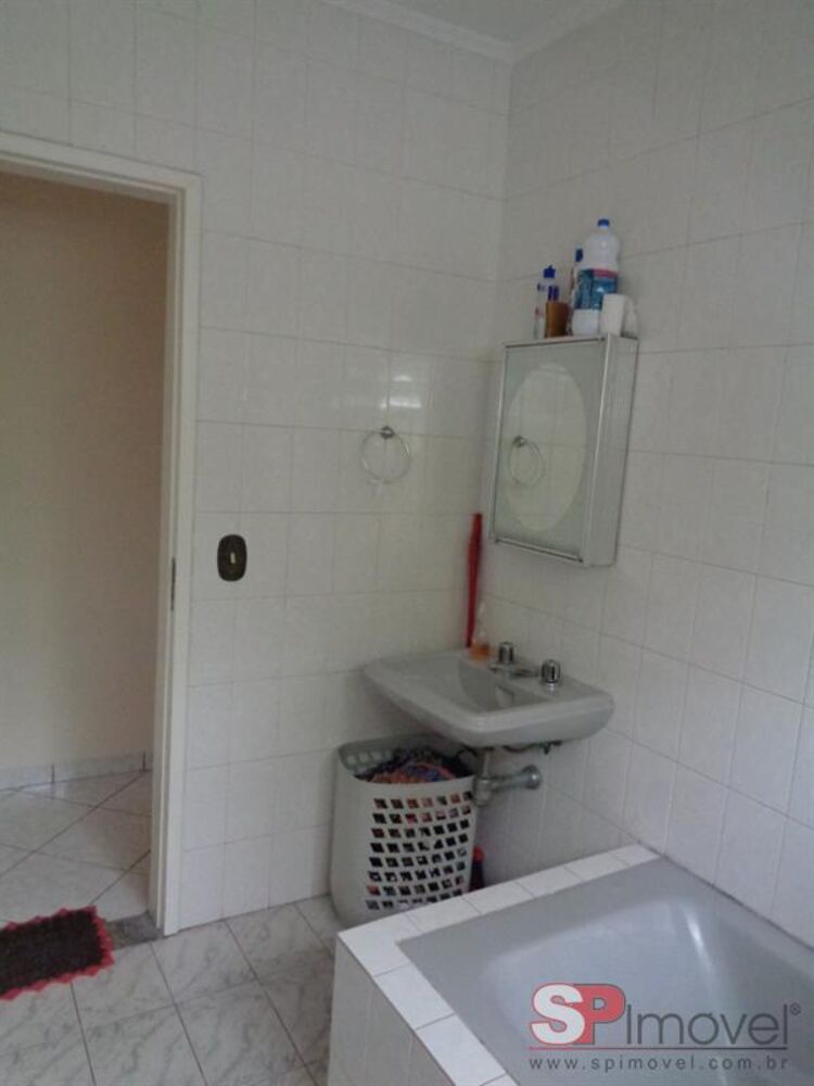 Casa, 4 quartos, 240 m² - Foto 2
