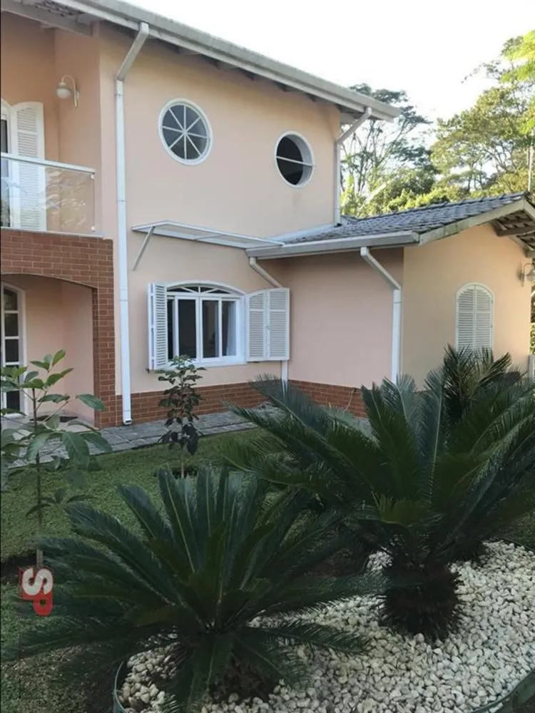 Casa, 4 quartos, 1000 m² - Foto 1