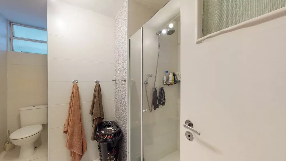 Apartamento à venda com 3 quartos, 107m² - Foto 2