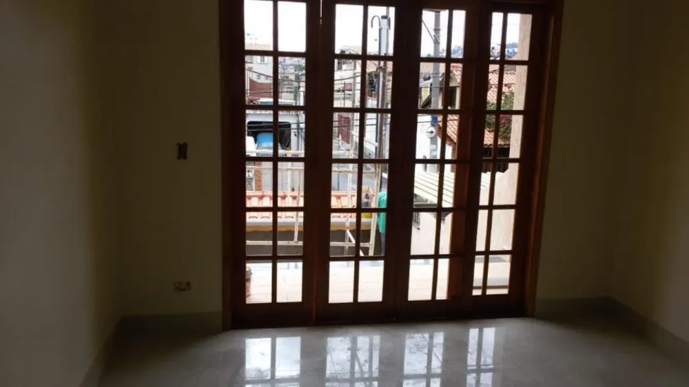 Sobrado, 3 quartos, 200 m² - Foto 2