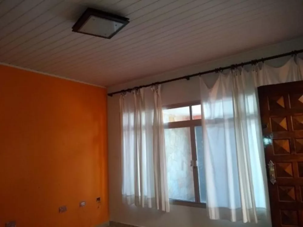 Casa à venda com 3 quartos, 120m² - Foto 4