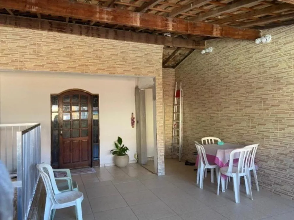 Sobrado à venda com 5 quartos, 291m² - Foto 2