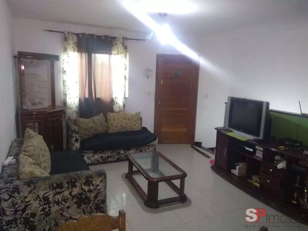 Casa à venda com 3 quartos, 160m² - Foto 1