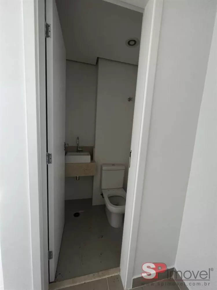 Prédio Inteiro à venda com 1 quarto, 50m² - Foto 2