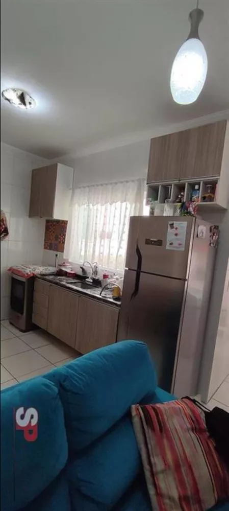 Apartamento à venda com 2 quartos, 38m² - Foto 2