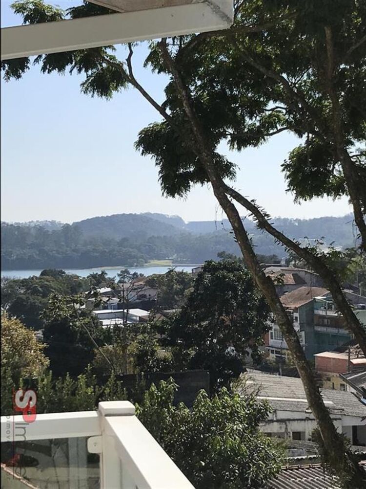 Casa à venda com 4 quartos, 1000m² - Foto 1