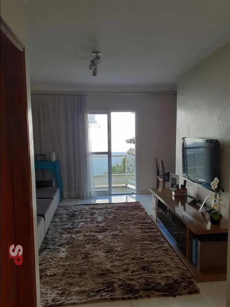 Casa à venda com 3 quartos, 130m² - Foto 2