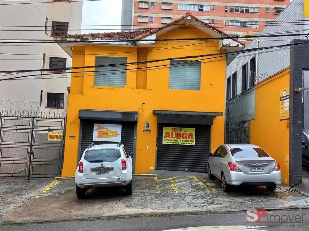 Casa à venda com 1 quarto, 256m² - Foto 2