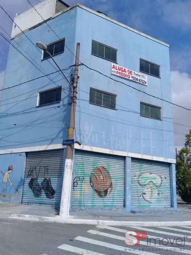 Prédio Inteiro à venda com 1 quarto, 500m² - Foto 1